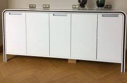 bueroeinrichtung-kontur-techniksideboard01